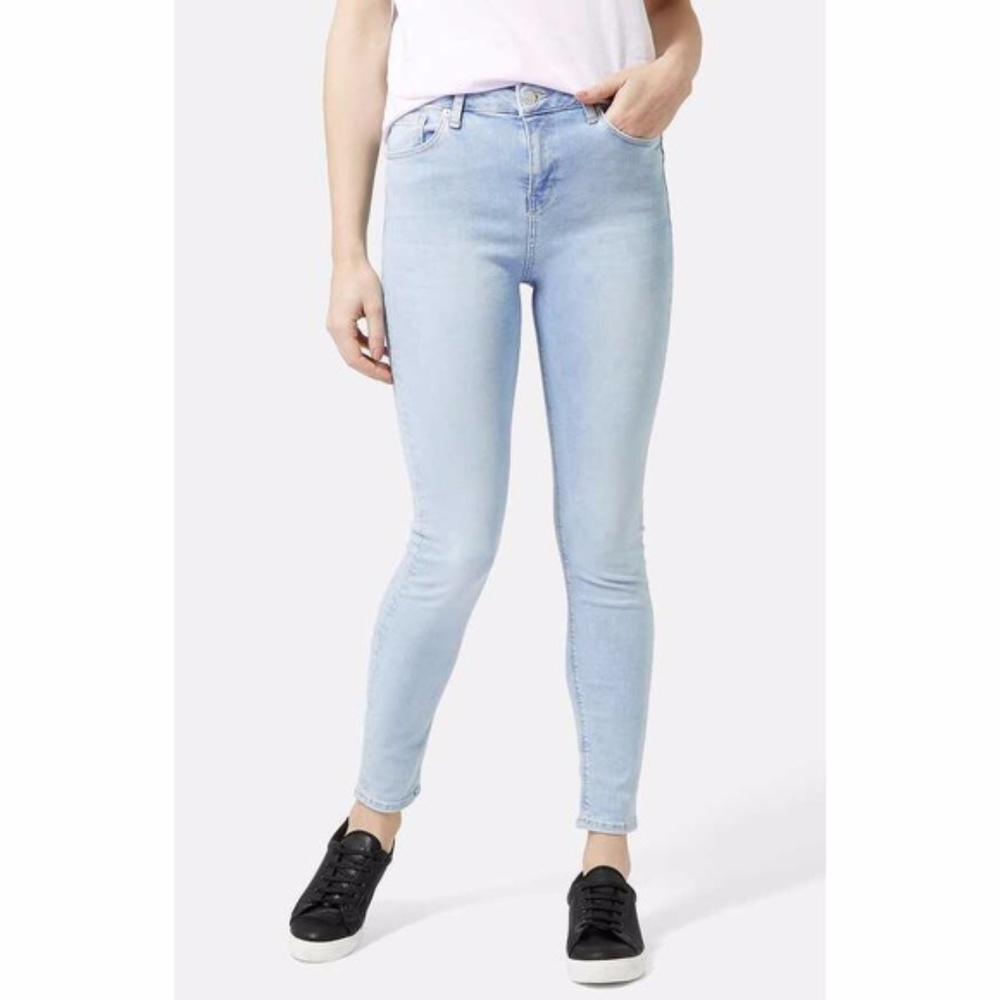 Top Shop Jamie Jeans in Light Wash